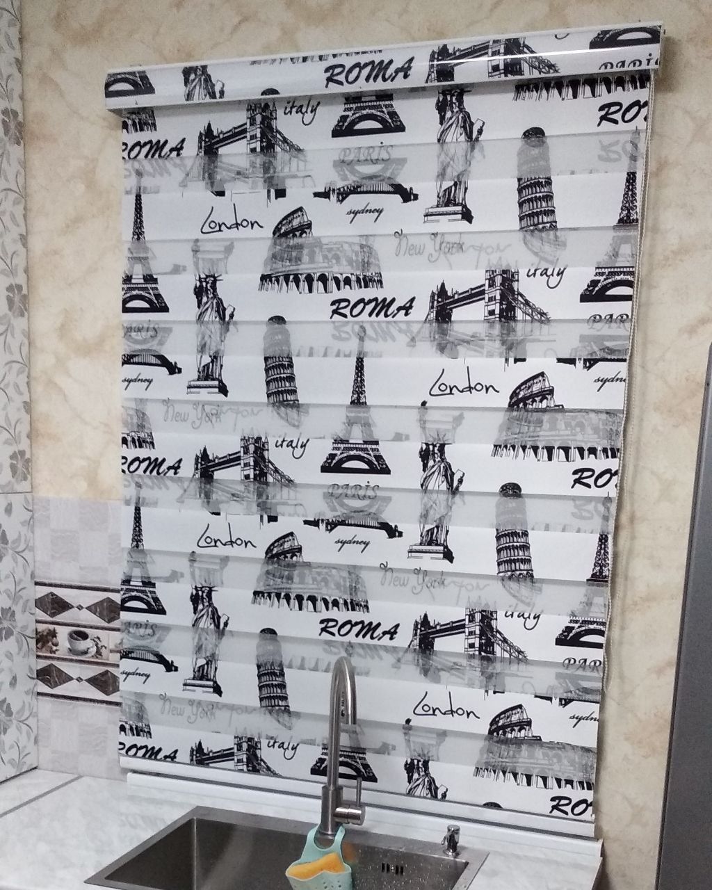 Уй ва офислар учун жалюзилар.