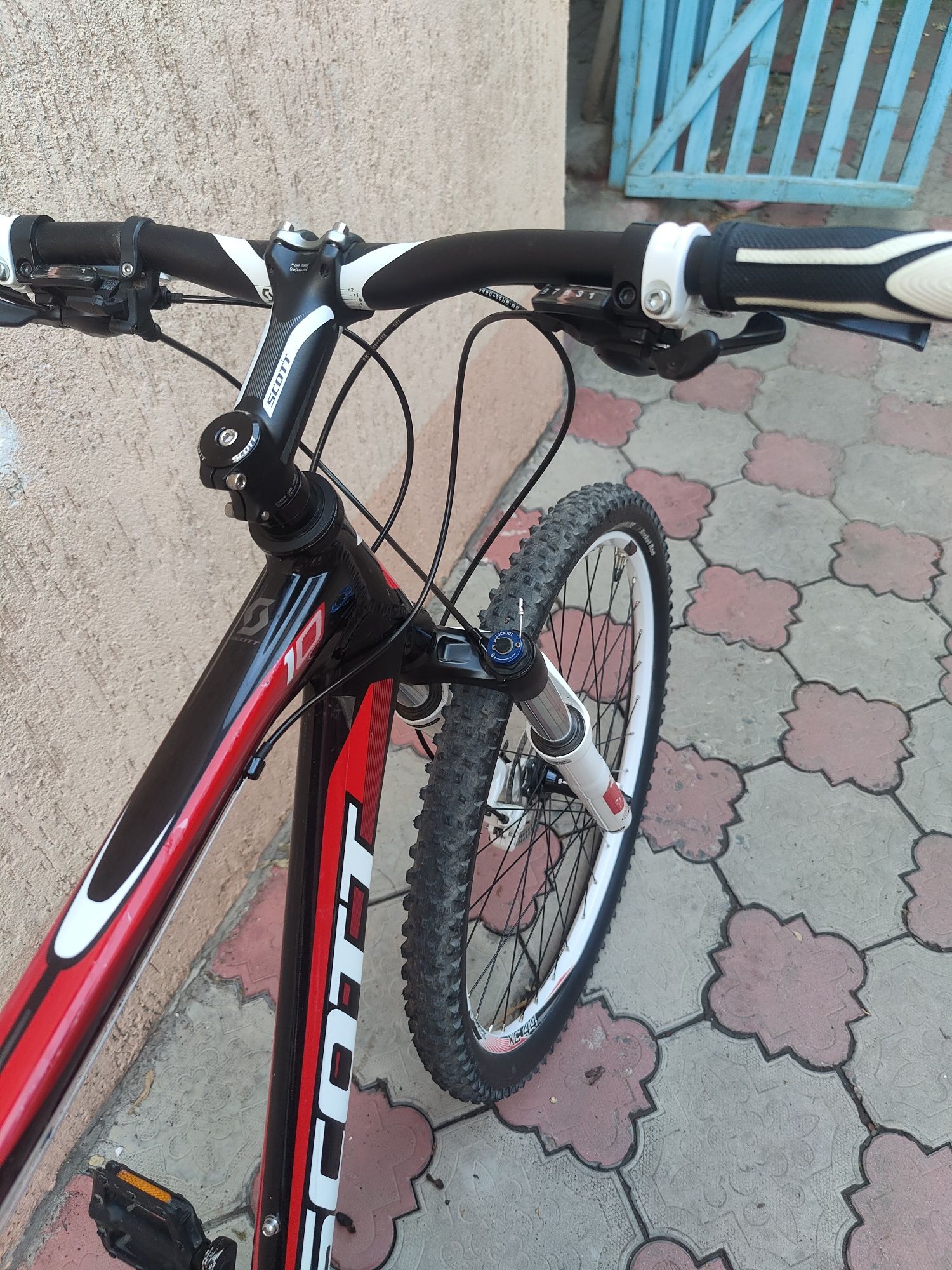 Продам велосипед Scott Aspect 10