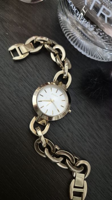 Дамски часовник DKNY