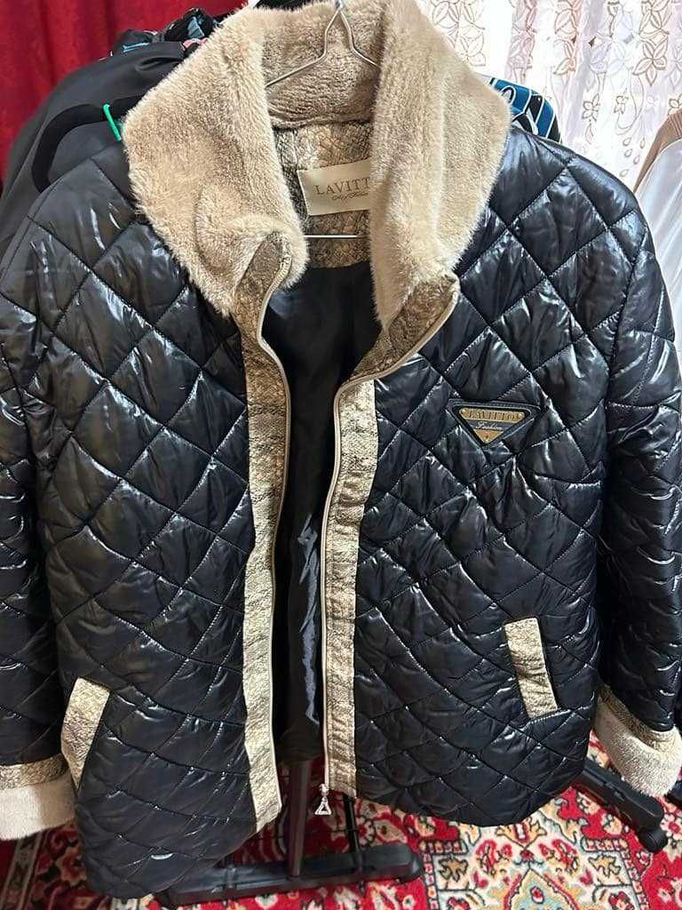Дамски връхни дрехи