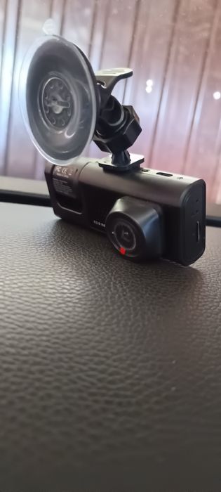 Camera de bord noua