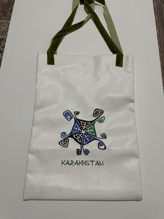 Сумка из натуральной кожи