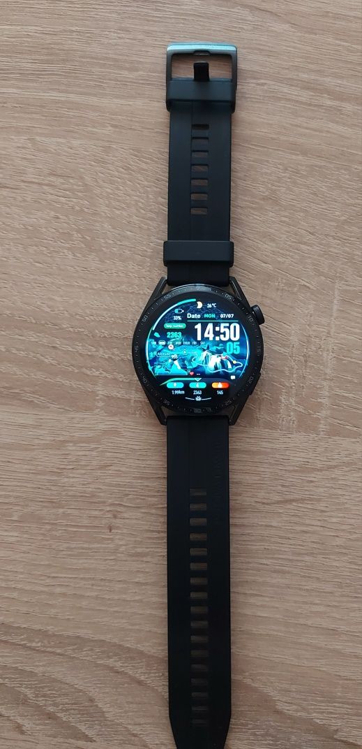 Huawei watch GT3 46mm.