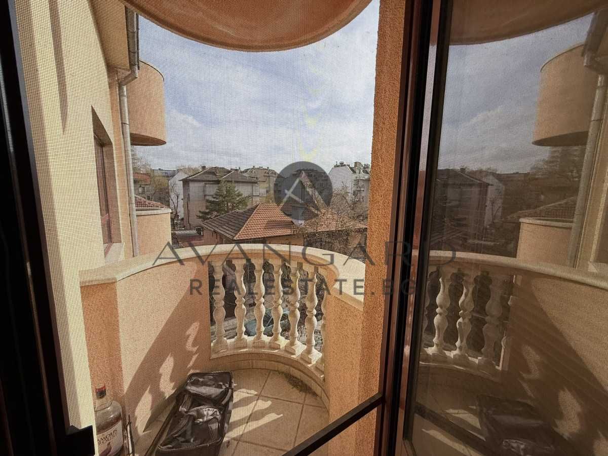 Продава се Многостаен апартамент в Пловдив, Център - 192 кв.м за 1482 €/кв.м - Снимка #8