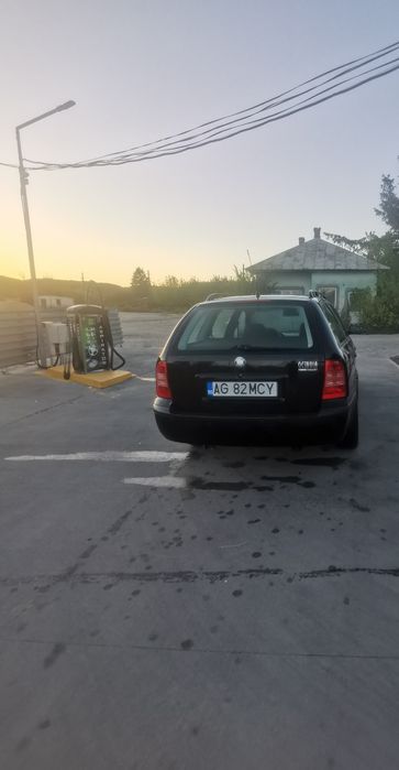 Skoda octavia 1 .