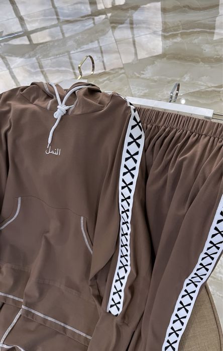 Спортивный мусульманский костюм с иксами An naml