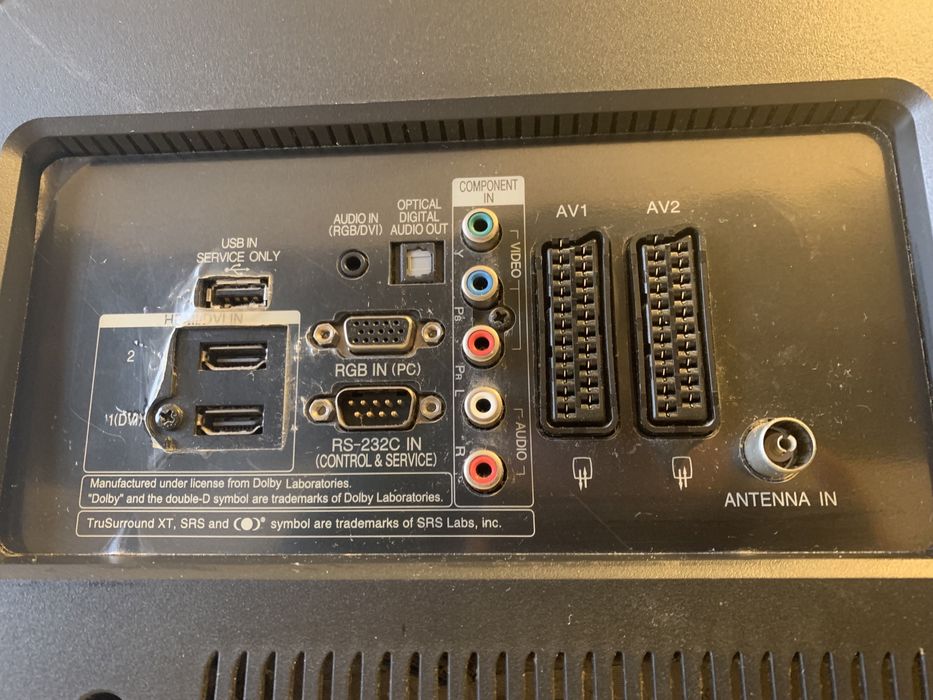 Televizor LCD LG 32” - Diagona 81 CM + Telecomanda