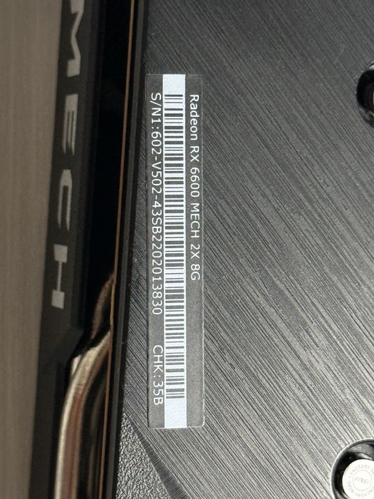 Placă video MSI Radeon™  RX 6600, 8GB GDDR6, stare impecabilă