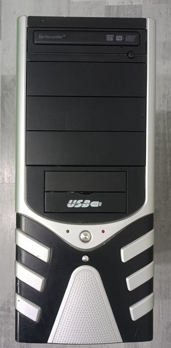 Calculator / Sistem PC INTEL Quad Core 2.4 Ghz