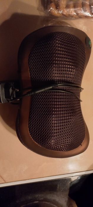 Продам массажер для шеи и тела