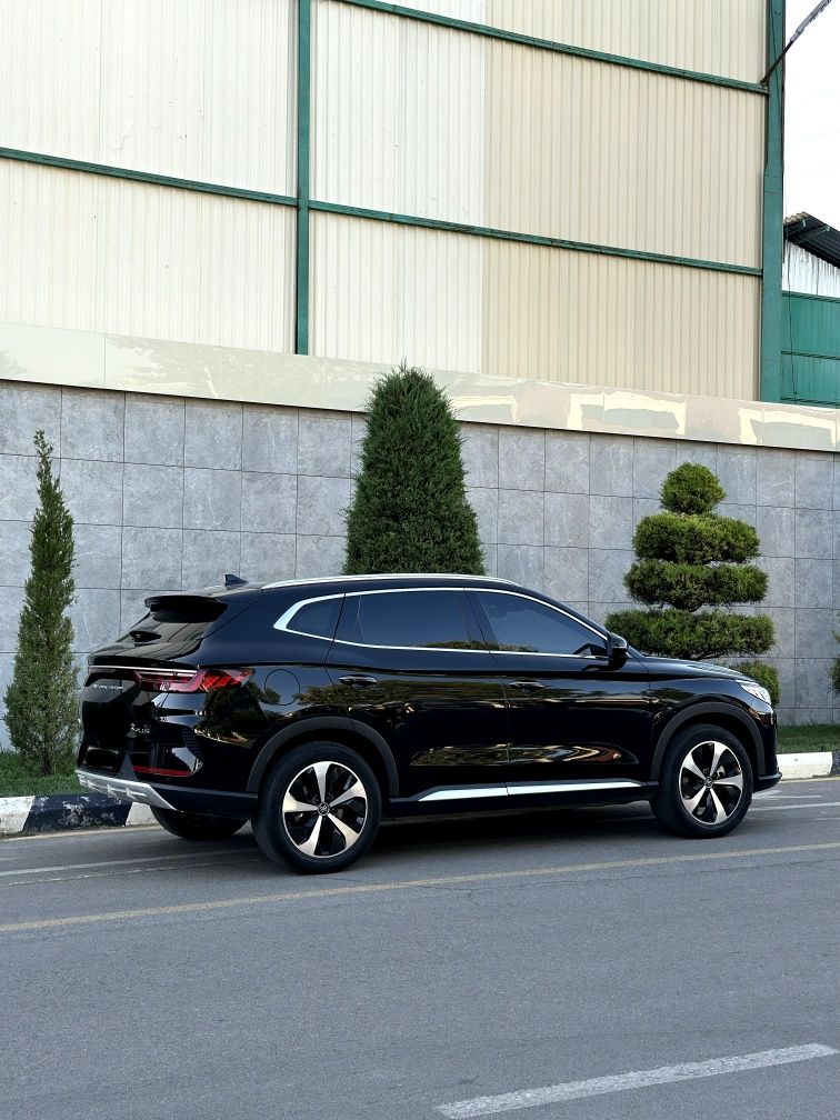 BYD Song Plus Flagship full 2022 Sotiladi