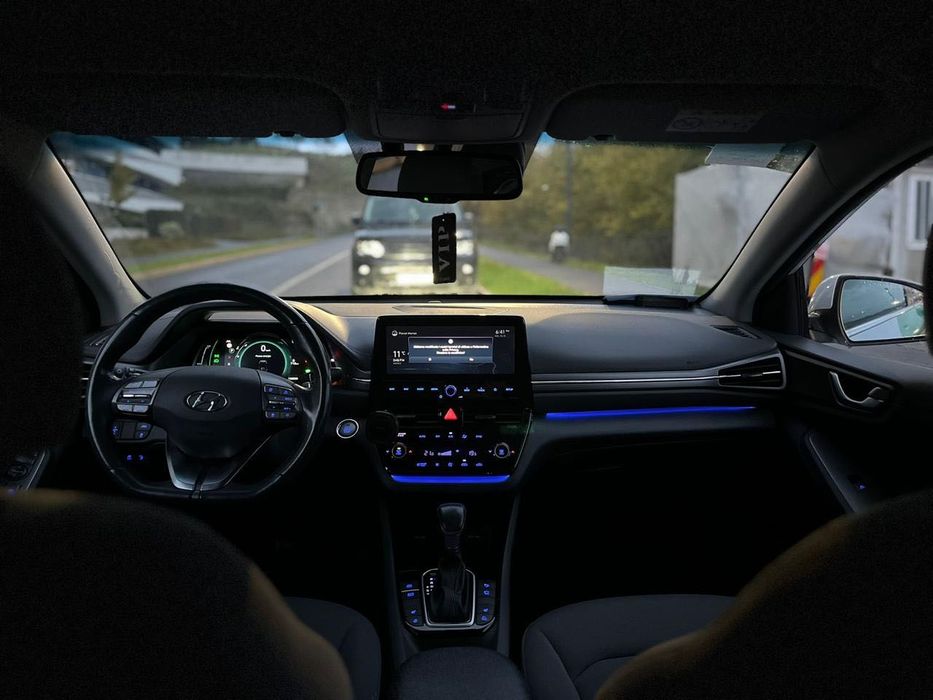 Hyundai Ioniq, plug-in hybrid 1.6 GDI, Colant bolt activ