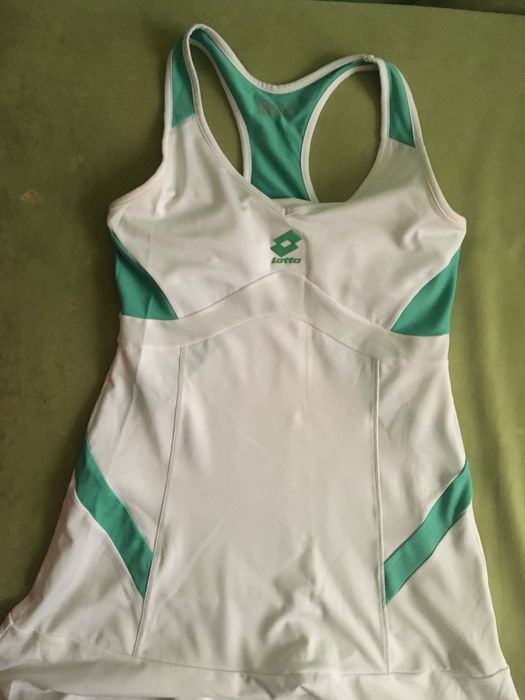 Теннисные платья и юбки в рассрочку