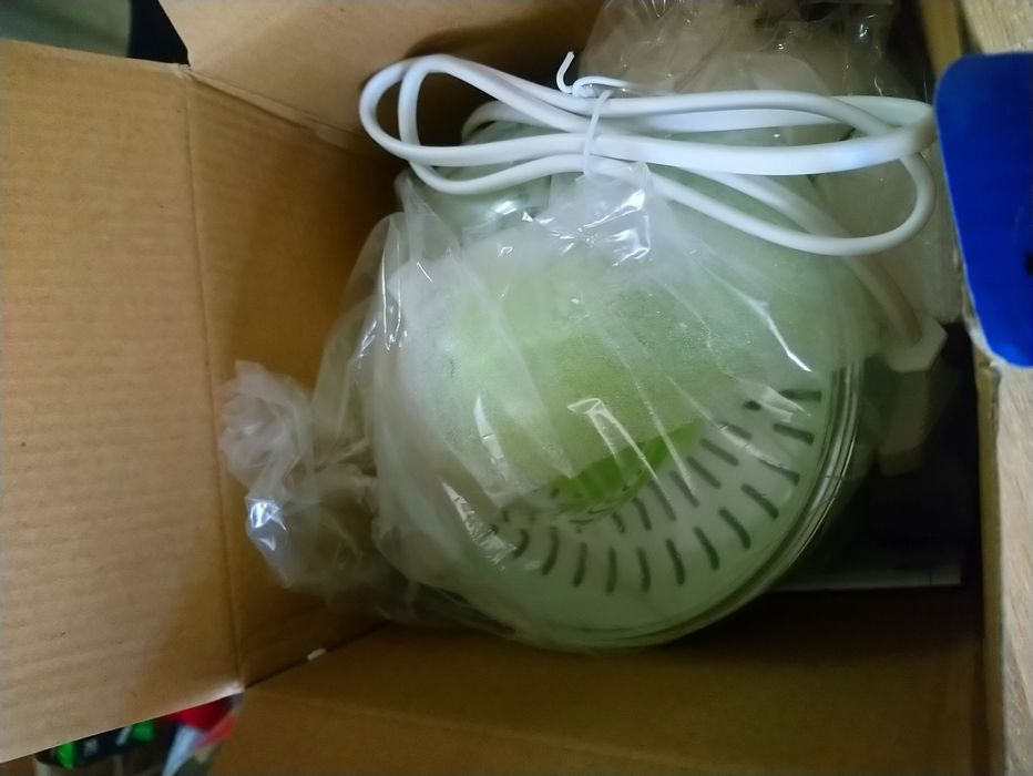 Storcator citrice electric