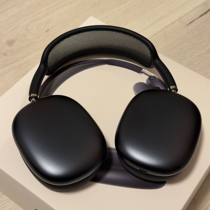 Нови APPLE AIRPODS MAX MIDNIGHT (USB-C) MWW43ZM, Гаранция до 08.2027