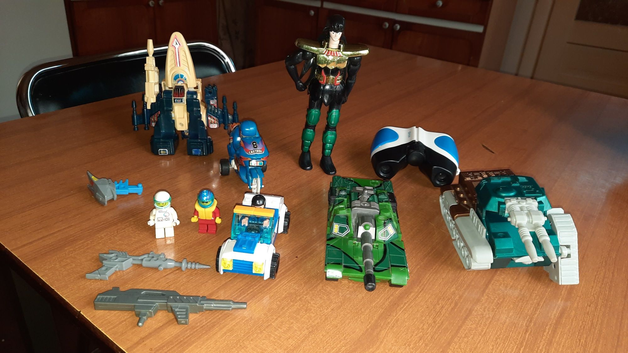 Lot jucarii vechi jucarie veche colectie Lego Transformers dinozauri