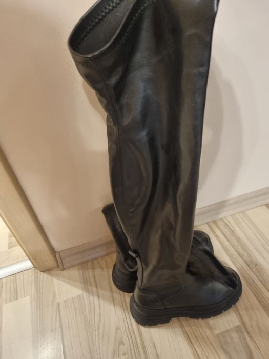 Черни ботуши над коляното, 36 номер