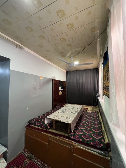 1 xonali uy srochna sotiladi gagarinda