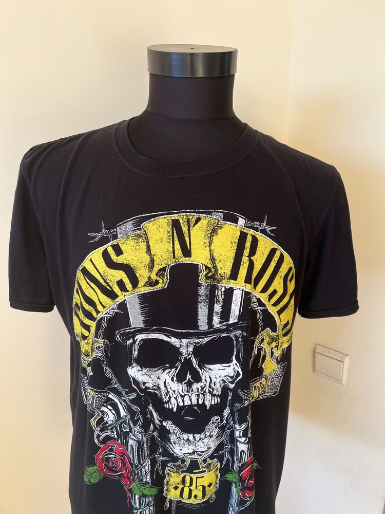 Tricou Guns N Roses , impecabil