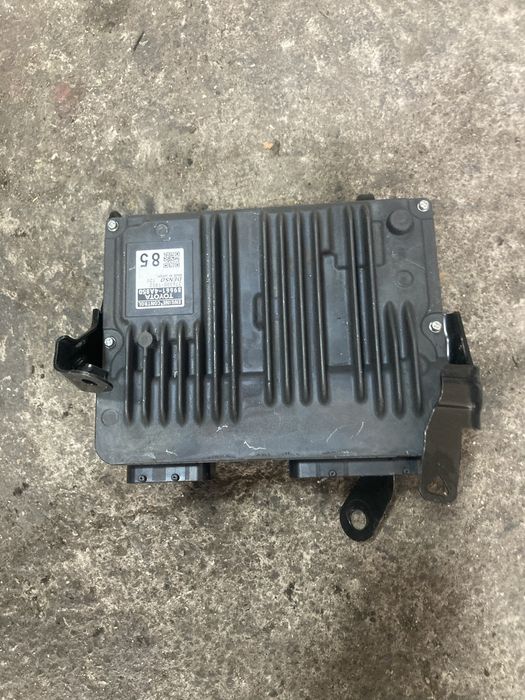 Toyota Rav 4 XA50 2.5i Hybrid 2021 година Компютър