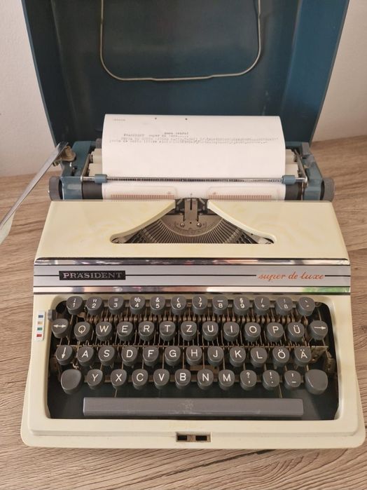 Prasident masina de scris
