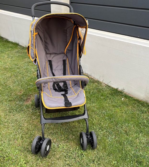 Vând cărucior sport hauck nemtesc