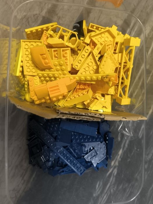 Продам Лего детали оригинал
