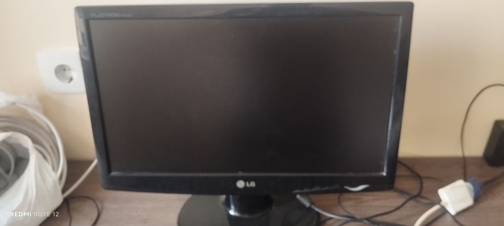 Монитор 19/lg ...