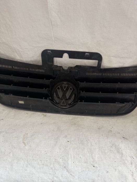 Оригинална решетка маска VW Touran