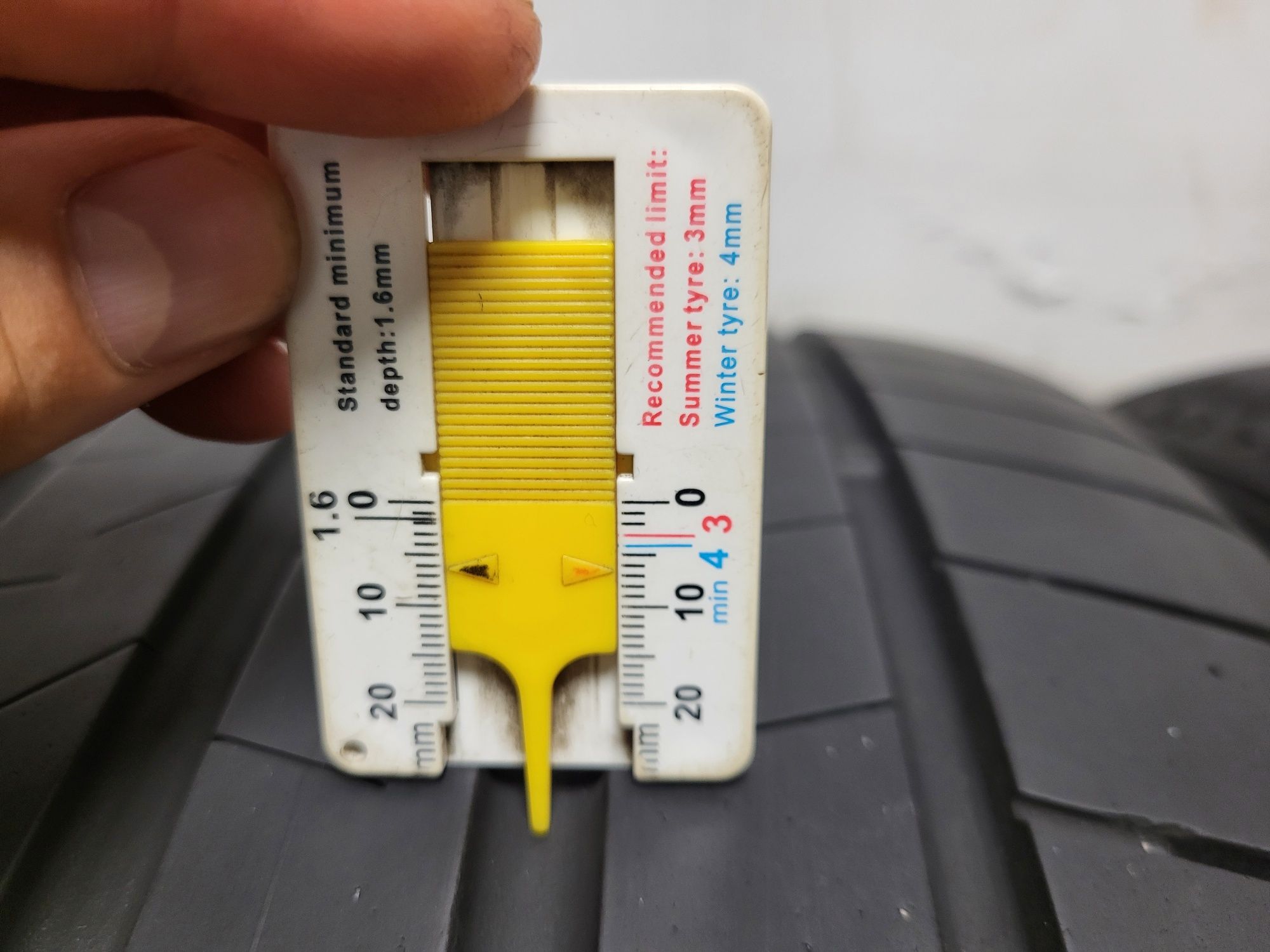 285/35/22 Bridgestone DOT23 / летни гуми