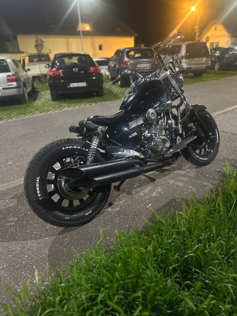 Keeway superlight, bobber custom 125 (A1)( Chopper )