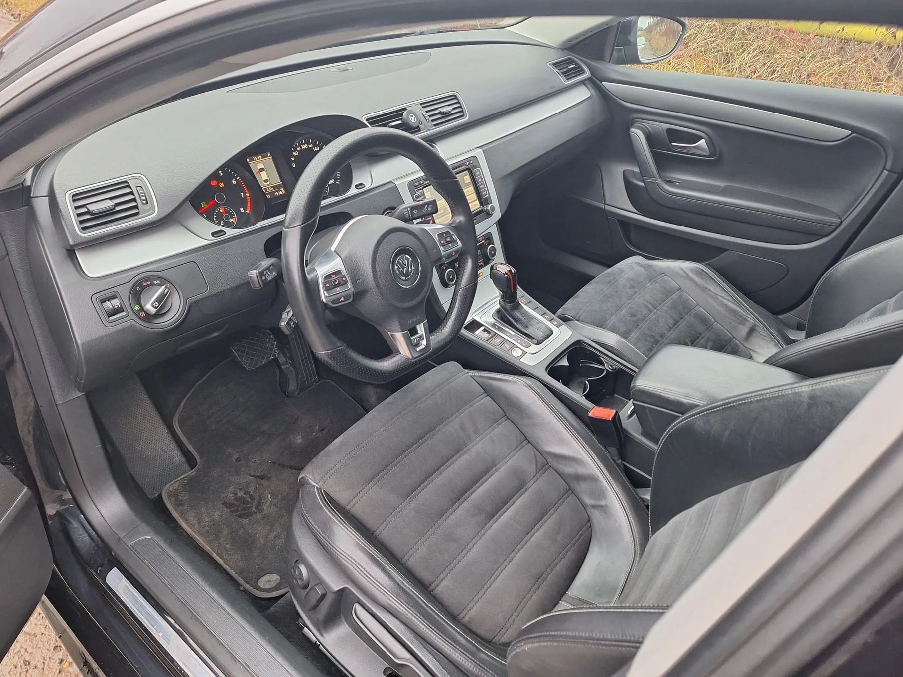 Dezmembrez Volkswagen Passat CC R-line (357) 2.0 TSI CCZB 2011