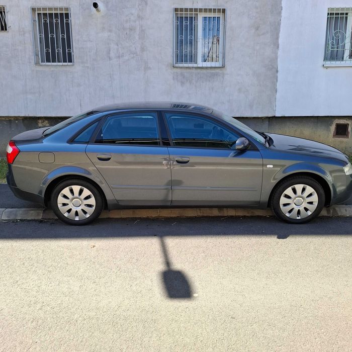 Vand Audi A4 2002 1.6i 102cp euro4