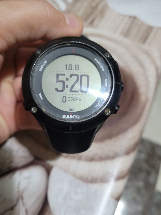 Vând Suunto Ambit 3s și Ambit 3 Peak