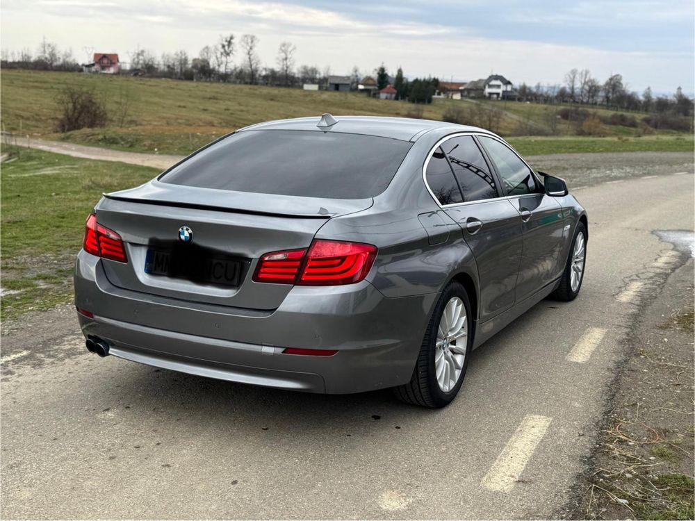 Vand Bmw seria 5 F10 520d-184 cp