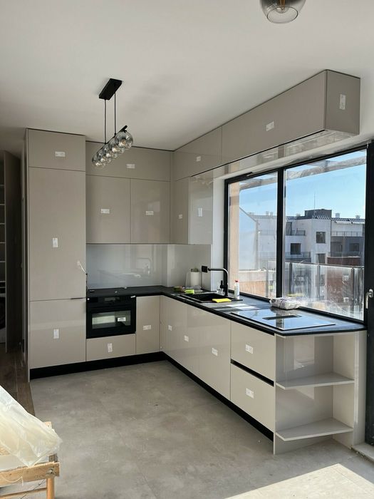 Продажба 2-стаен гр. Варна - к.к. Св.Св. Константин и Елена 118m²