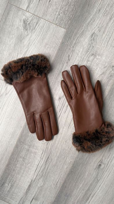 Дамски зимни ръкавици