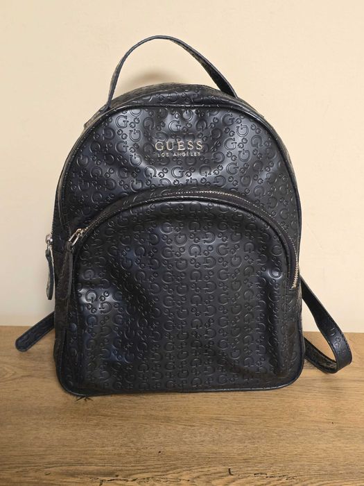 Guess оригинална дамска раница