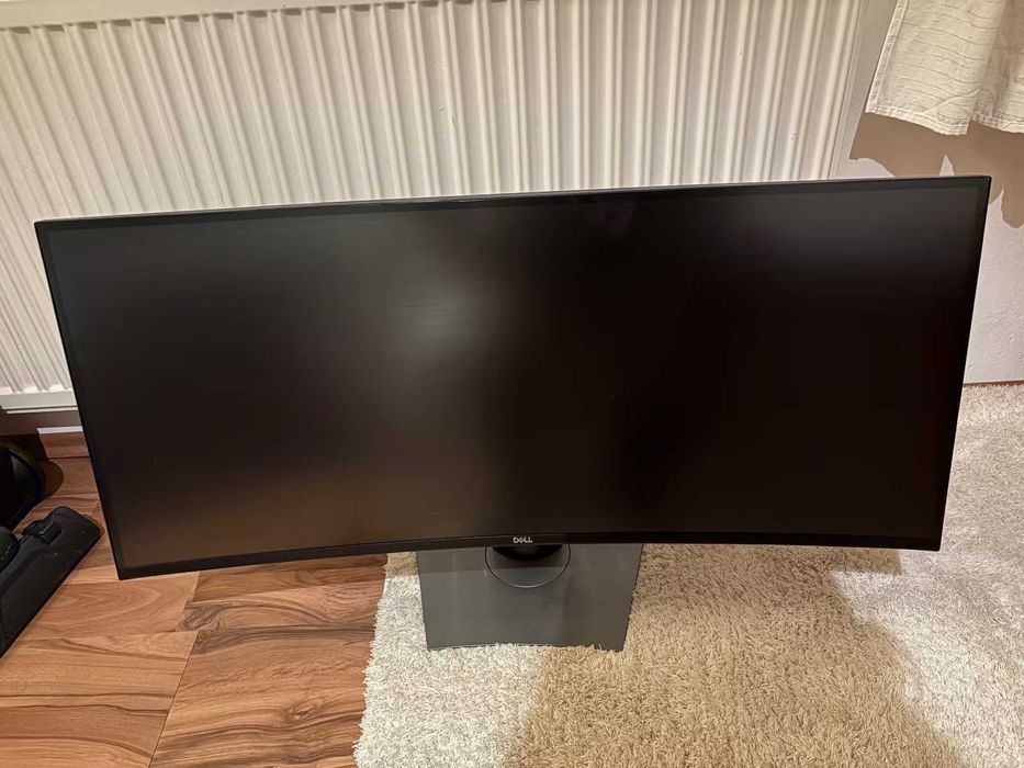 Display Dell U3818DW
