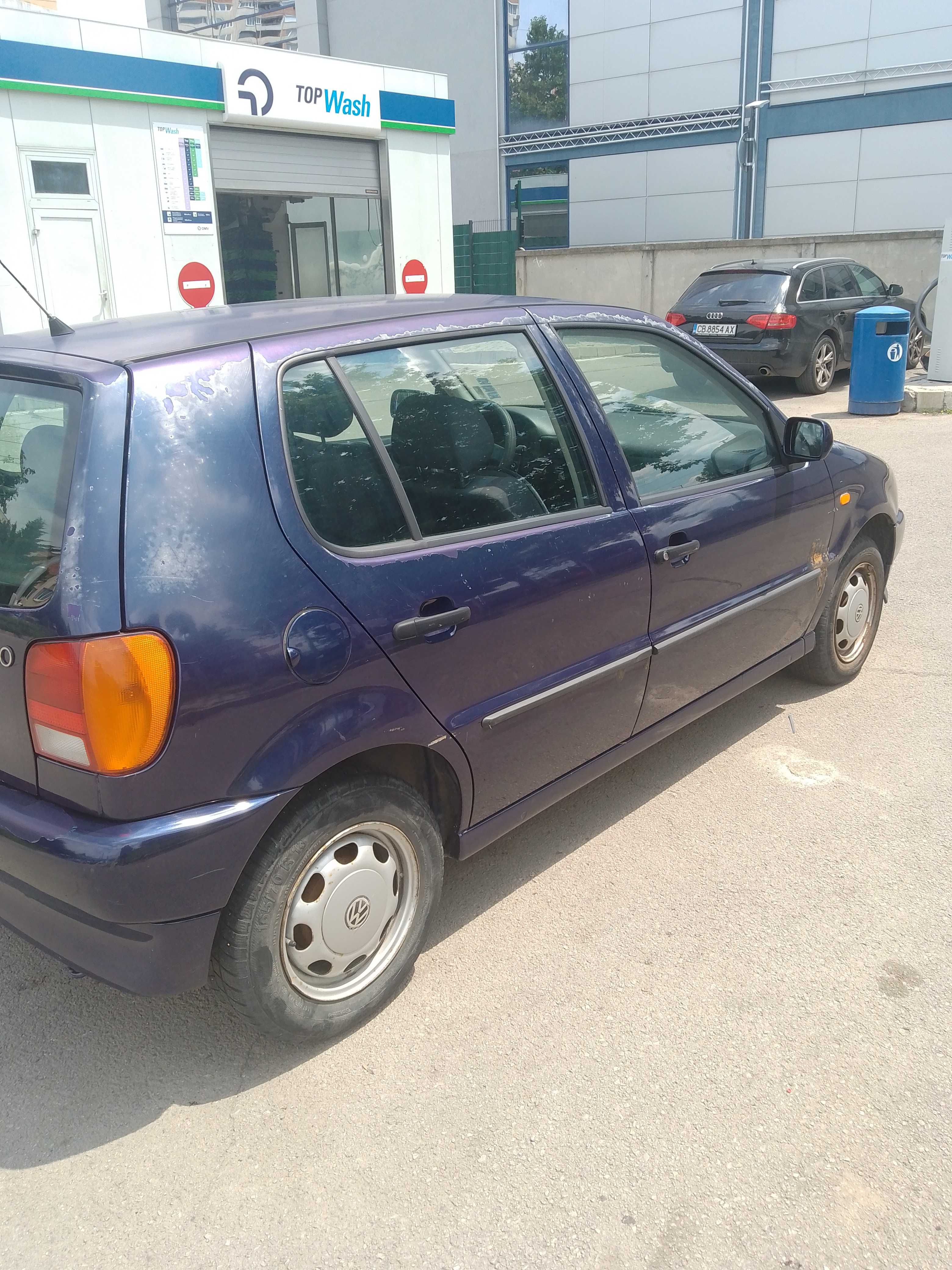 Продавам Volkswagen Polo 1998г. 1.4  бензин.Цена 1200 лв.