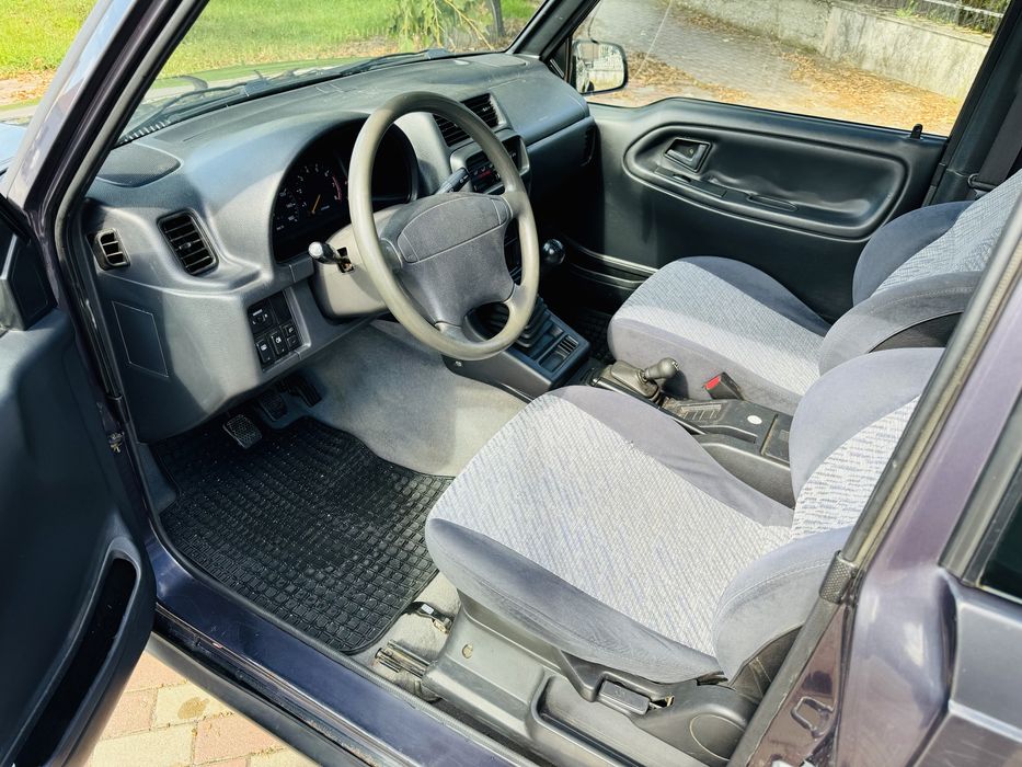 Suzuki Vitara 1.6 16v 4x4 mic/mare impecabil recent adus