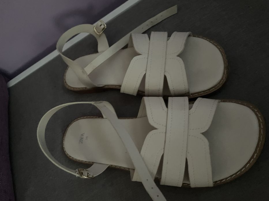 Sandale Zara mar. 36