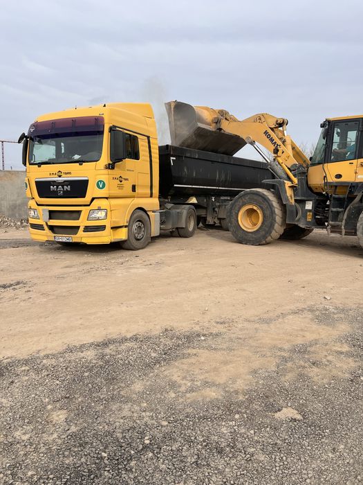 Vand Beton CONCASAT , FREZAT de asfalt si PAMANT Negru