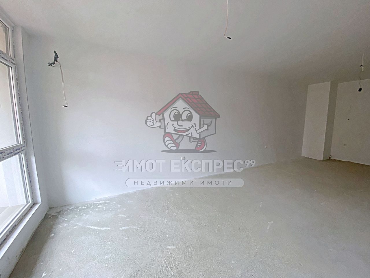 Продава се Тристаен апартамент в Асеновград - 106 кв.м за 1793 €/кв.м - Снимка #2