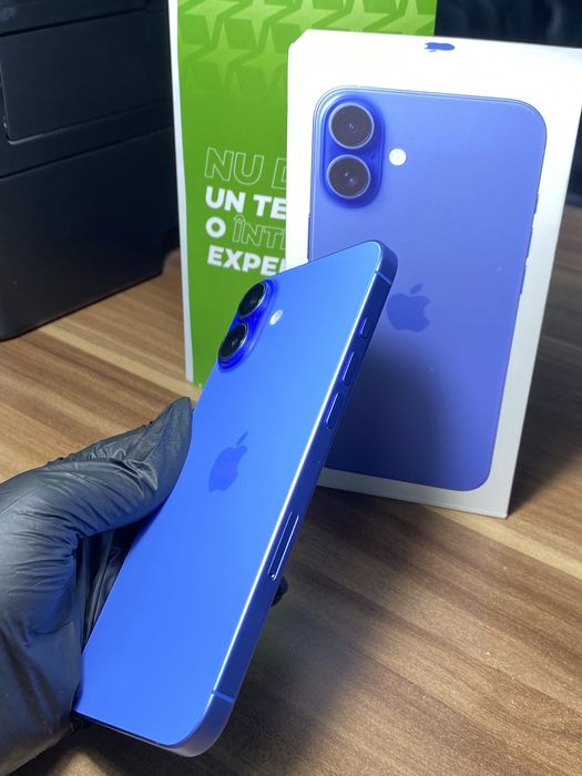 iPhone 16 Plus • 128 GB • Ultramarine