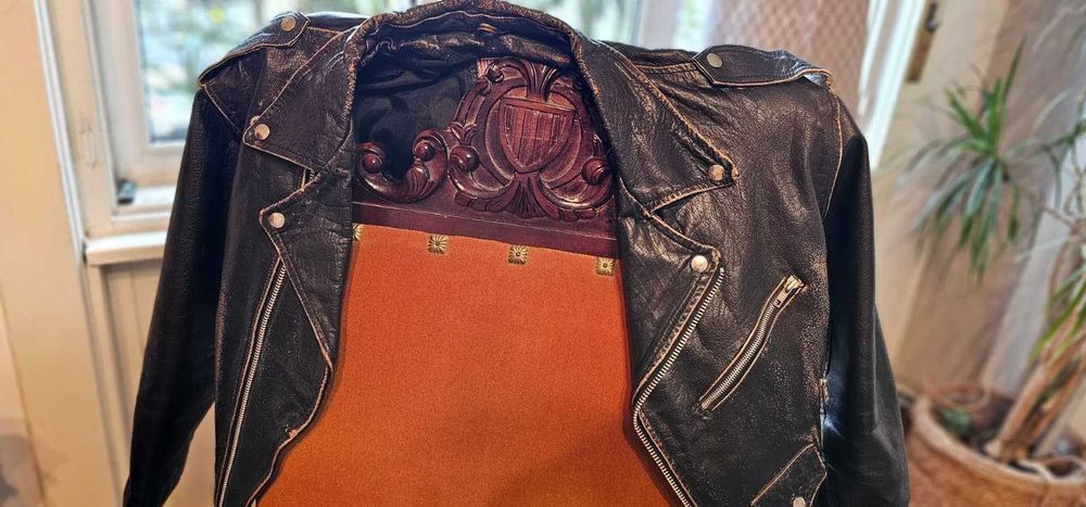 Geaca piele naturala 100 % personalizata Guns N' Roses impecapibla!