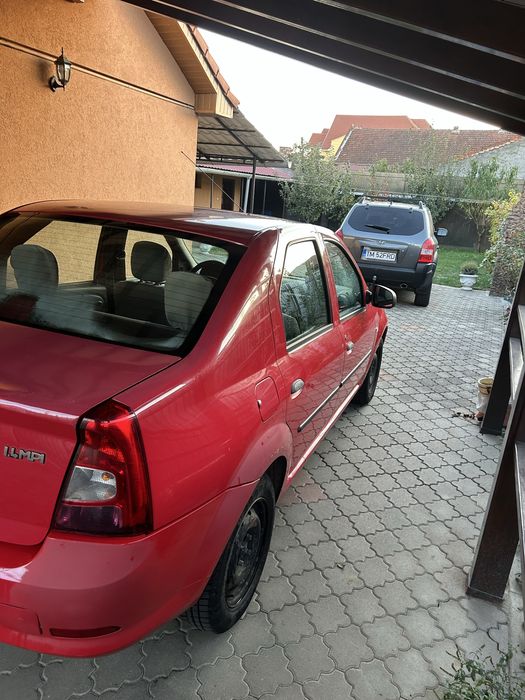 Vând Logan – unic proprietar, cumpărat nou. 1.4 benzina  impecabil