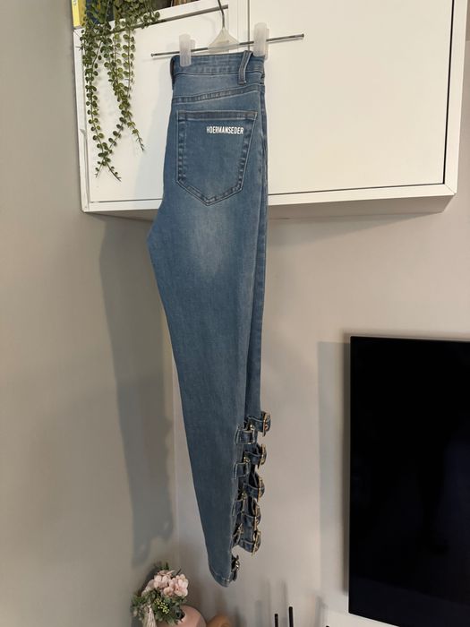 Дънки в синьо Hoermanseder x about you