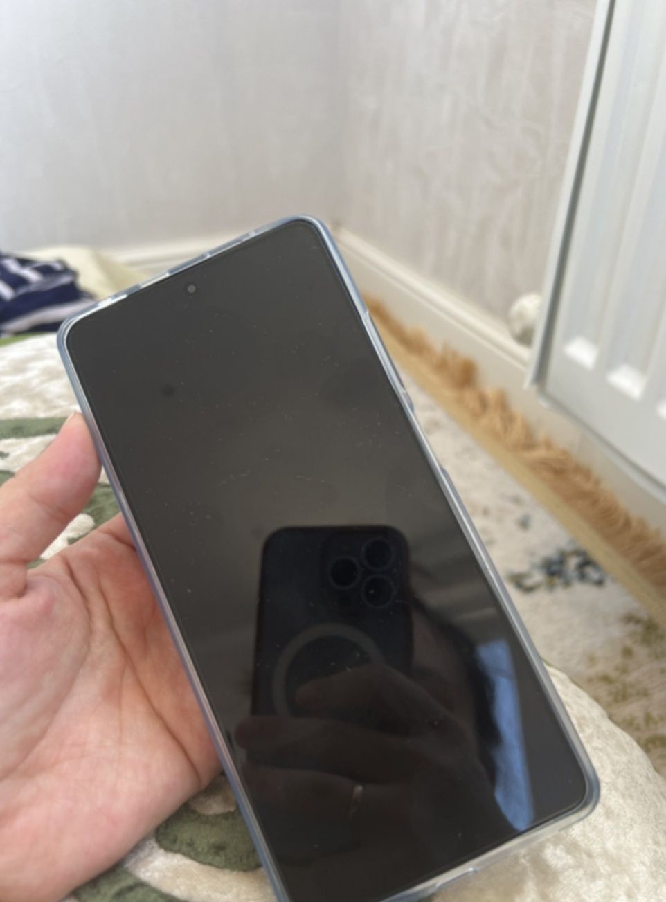 Телефон Xiaomi redmi 12 pro + 5G