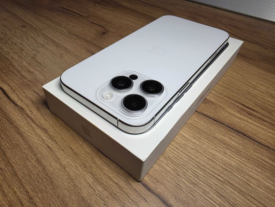 Apple iPhone 16 Pro Max 256Gb White Titanium